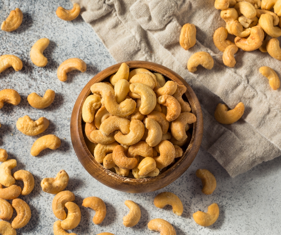 Cách chọn hạt điều rang muối chất lượng - VIETFARM