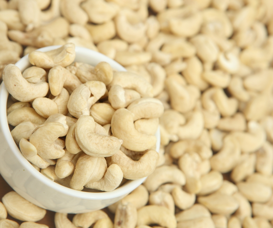 Cách chọn hạt điều và hạt macca chất lượng cho gia đình